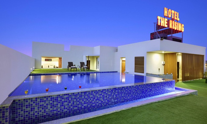 Dabok Hotel | Hotel The Rising