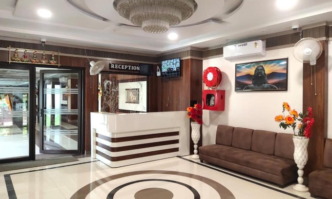 Mirzapur Hotel | Hotel The Shree Jee Palace