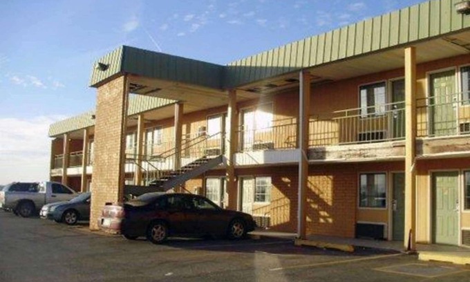 Elk City Hotel | Hotel