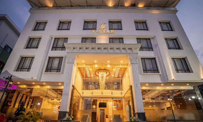 Ahmednagar Hotel | Hotel V Star