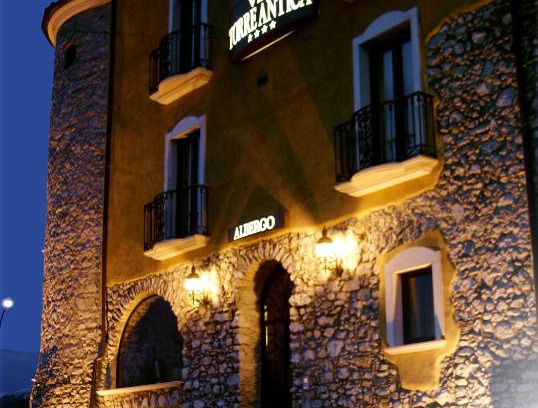 Atena Lucana Hotel | Hotel Villa Torre Antica