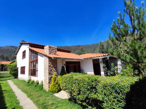 Hualhuas Hotel | Hotel Vista Verde