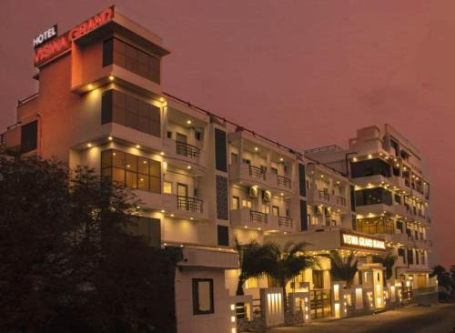 Chettikulam Hotel | Hotel Viswa Grand
