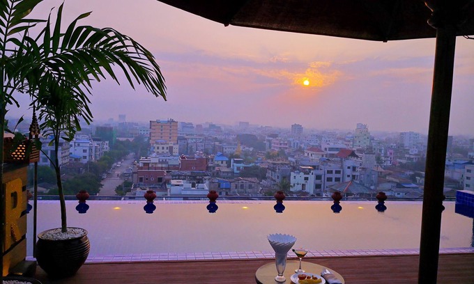Mandalay Hotel | Hotel Yadanarbon