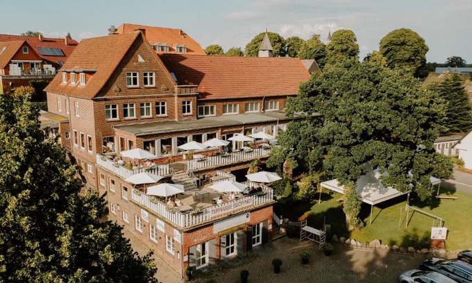 Schwabstedt Hotel | Hotel zur Treene