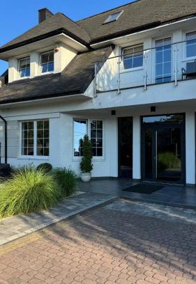 Nowy Dwor Mazowiecki House | Hotelik - Modlin Airport