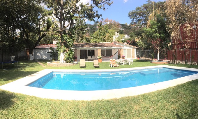 Yautepec House | Hotels Near the Area: Quinta los Tamarindos y Bungalows - Yautepec