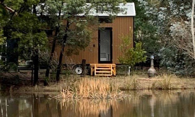 Newham House | House ∙ 1 bedroom ∙ 3 guests