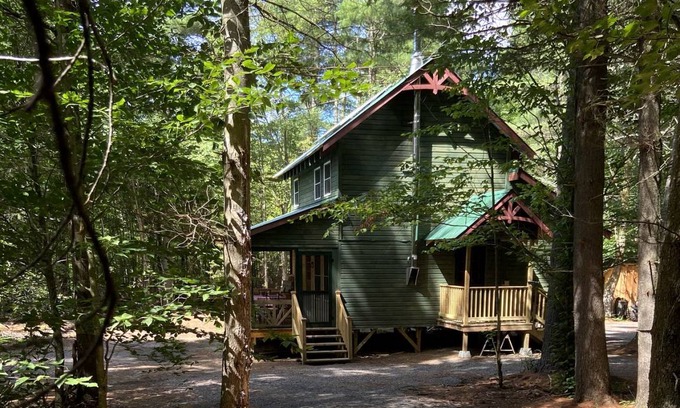 Hopkinton House | House ∙ 1 bedroom ∙ 4 guests