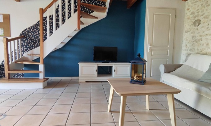 Ternant Apartment | House 11 sleeps 5/7 2 bathrooms