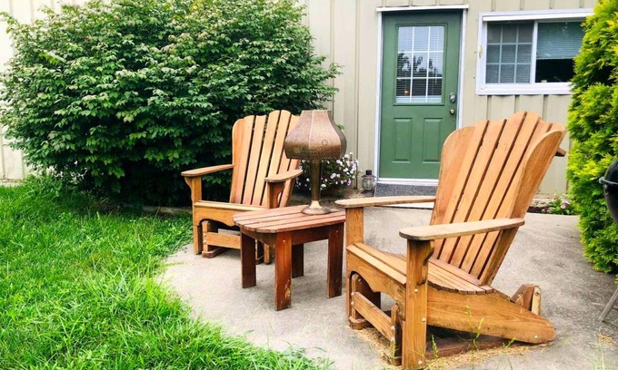 Excelsior Springs House | House ∙ 2 bedrooms ∙ 6 guests