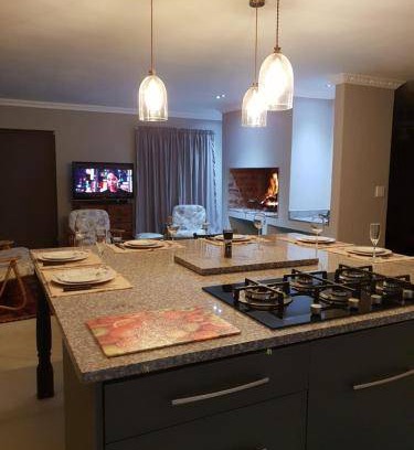 Sandbaai House | House ∙ 3 bedrooms ∙ 6 guests