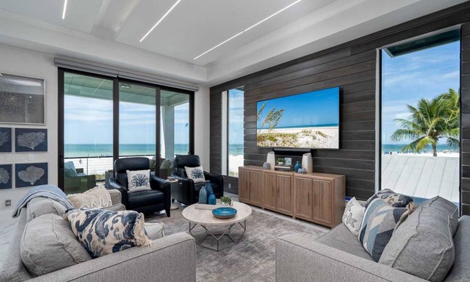 Fort Myers Beach House | House ∙ 4 bedrooms ∙ 8 guests