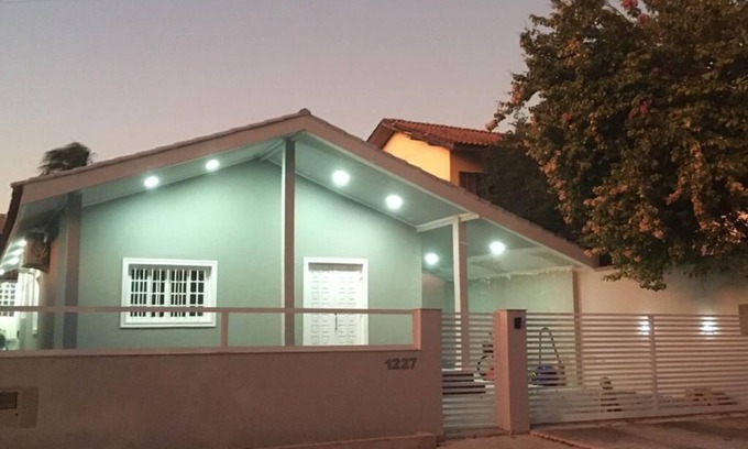 Tombo House | House