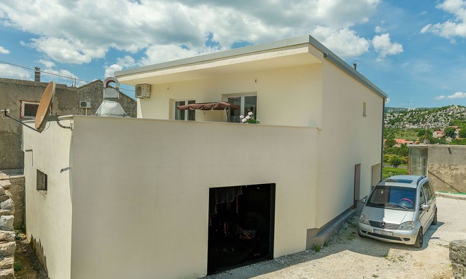 Omis House | House Cattleya (67281-K1) - Kostanje