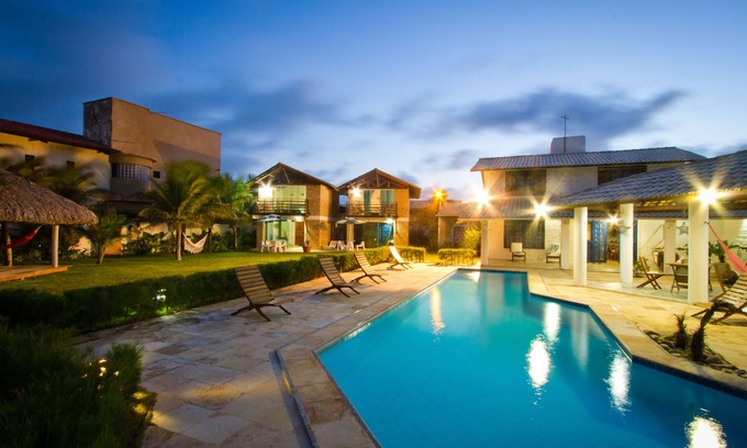 Aquiraz House | House for Events on the beach with independent chalets on the edge of Praia Aquiraz