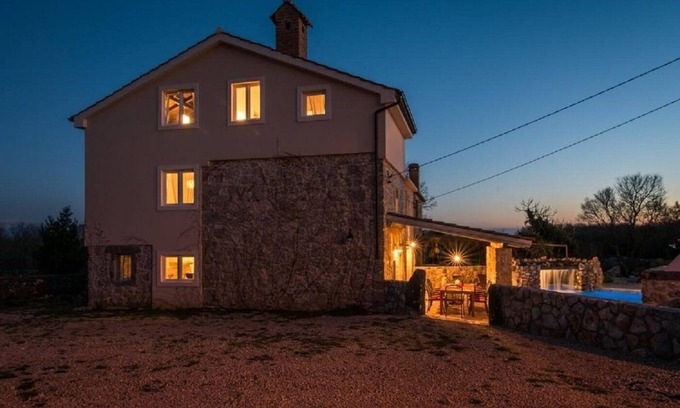 Garica House | House Frank (109671-K1) - Vrbnik - island Krk