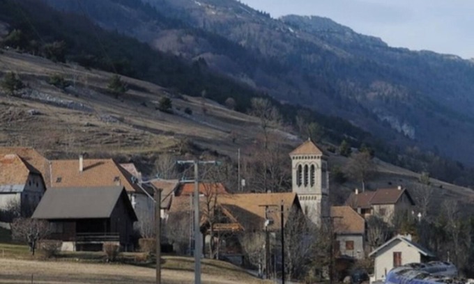 Lus-la-Croix-Haute House | House in a quiet mountain village