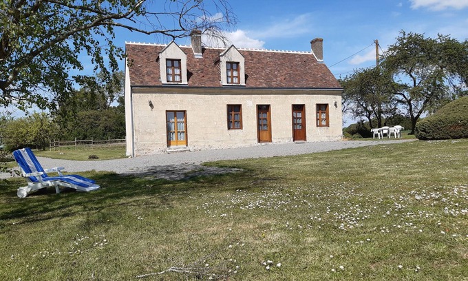 Les Hayes House | House in the countryside