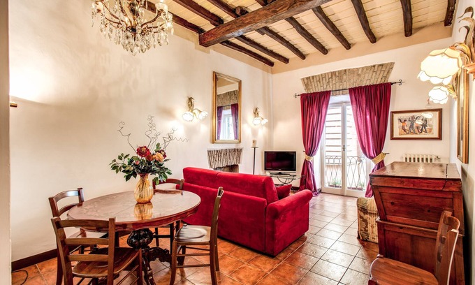 Rione VII Regola Apartment | House in the heart of Rome