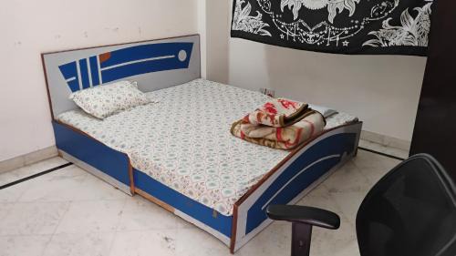 Udyog Vihar House | House no 2595