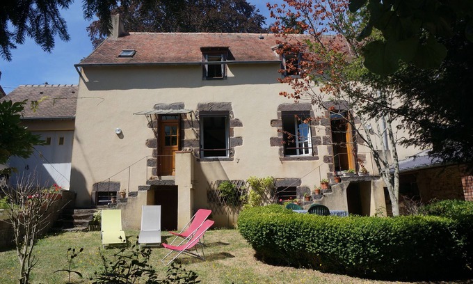 Fresnay-sur-Sarthe House | House of character in the heart of the Alpes Mancelles