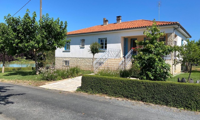 Capdrot House | House set in the Peaceful Countryside