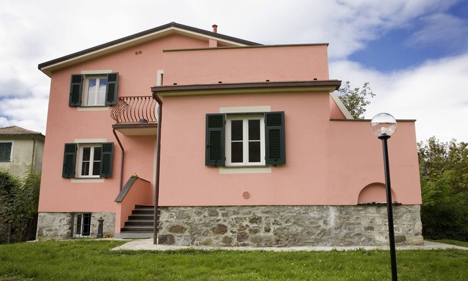 Temossi Apartment | House surrounded by greenery ideal for a quiet and relaxing vacation