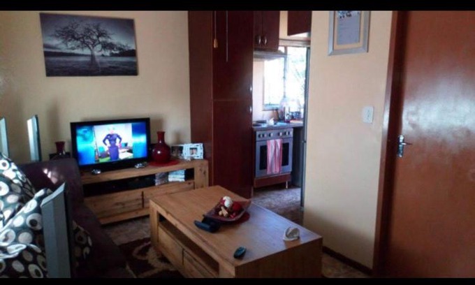 Rustenburg Apartment | House to in Geelhout Park Ext 9, Rustenburg