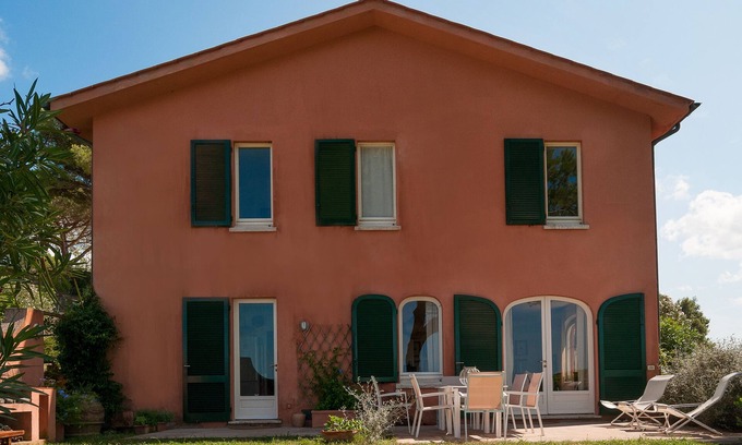 Portoferraio House | House with garden in quiet location with beautiful panoramic view
