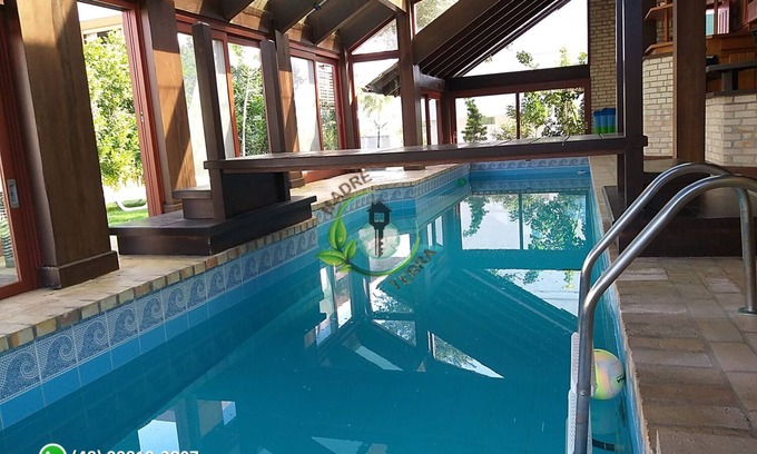Jurere Internacional House | HOUSE WITH HEATED POOL 50M FROM THE SEA