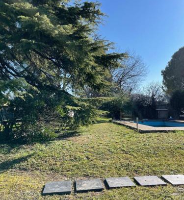 Bedarrides House | House with pool in Provence