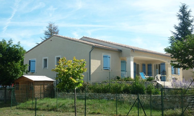 Sault House | House with terrace and garden in Sault in Provence
