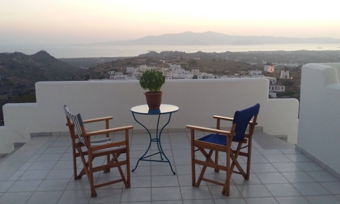 Vivlos House | House with view to Cyclades
