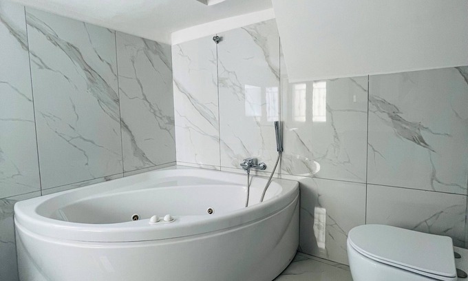 Acerra Apartment | House with Whirlpool