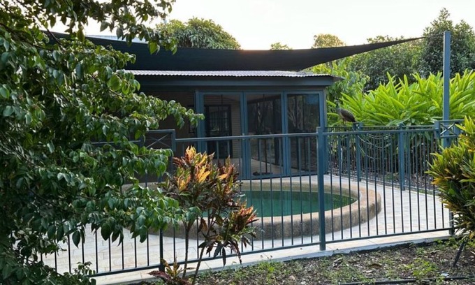 Howard Springs House | Howard Springs Tropical Getaway