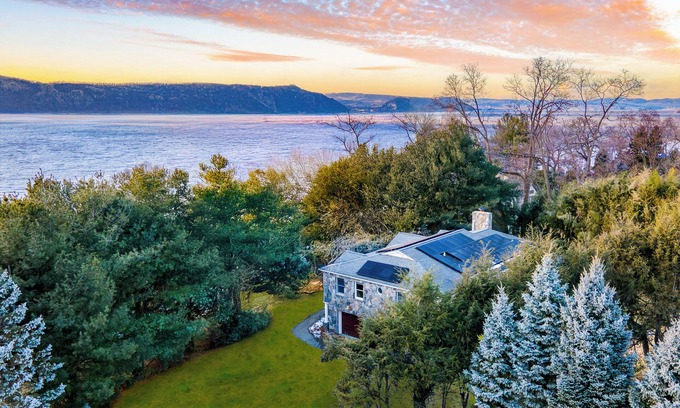 Briarcliff Manor House | Hudson River Views + Firepit, Patio, Dog Run, Game Room | Stone Manor