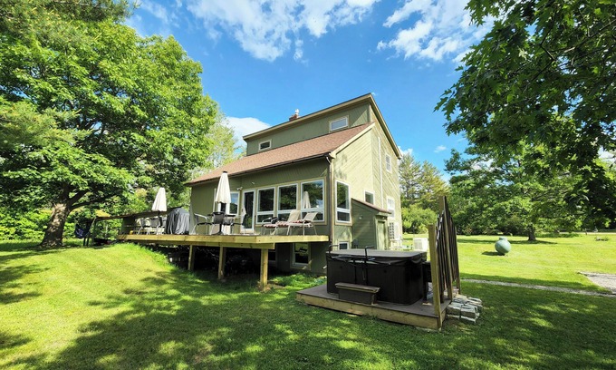 Sunday River Area House | Huge Yard, A/C, Riverfront Gazebo, 2 Fire Pits!
