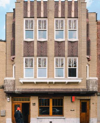 Sint-Niklaas House | Huis Hector Mechiels ROOM