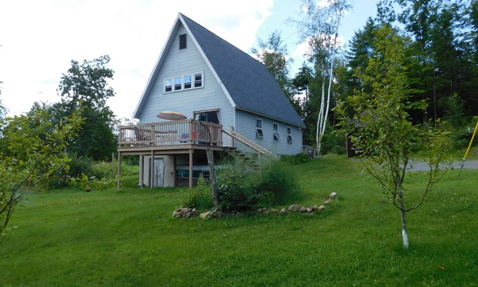 Clemons House | Huletts Landing, NY in Southern Adirondacks near Lake George & Lake Champlain