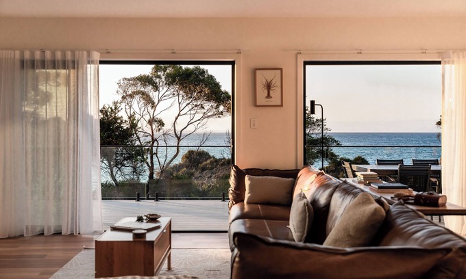 Binalong Bay House | ~HUMBUGS, BAY OF FIRES ~ Beachfront Escape ~