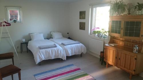 Astorp Bed & Breakfast | Humlarps Bed & Breakfast