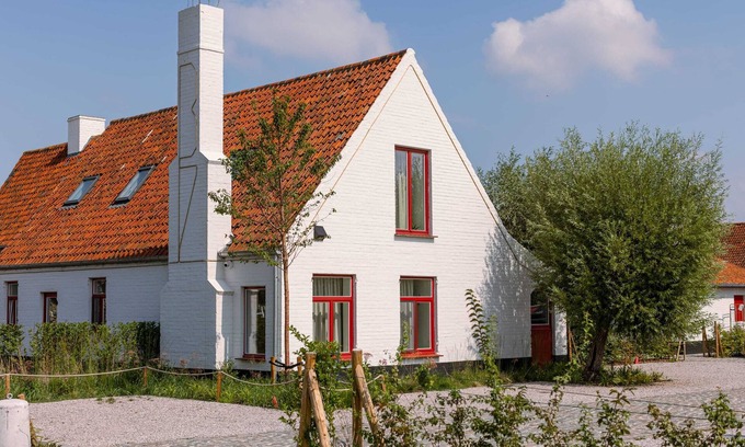 Sint-Kruis House | Huswell - House at ranch between Bruges and Damme