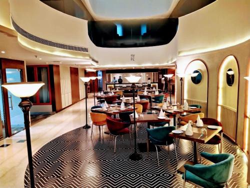 Sector 62 Hotel | Hyphen Business Hotel