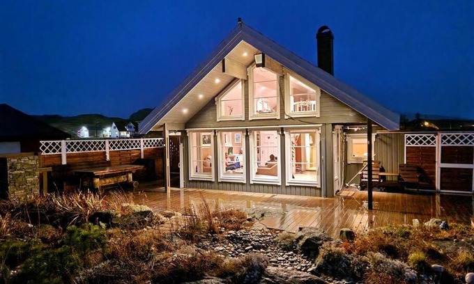 Botnhamn House | Hytte i Tromsø, Brensholmen