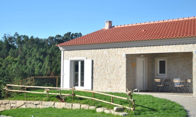 Carregal do Sal Ski Chalet | I Love Dão - Oliveira House