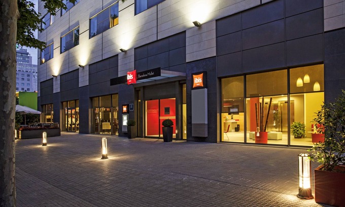 Mollet del Valles Hotel | ibis Barcelona Mollet