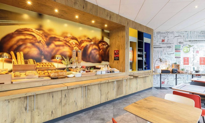 Chalons-en-Champagne Hotel | Ibis Chalons En Champagne
