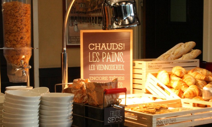 La Glacerie Hotel | ibis Cherbourg La Glacerie