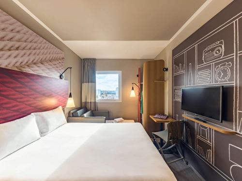 Jacarei Hotel | ibis Jacarei